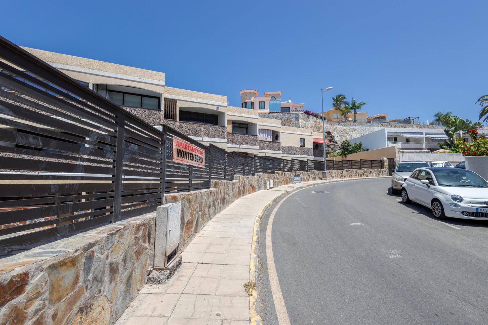 Lightbooking San Agustin Montenegro Apartment Luaran gambar