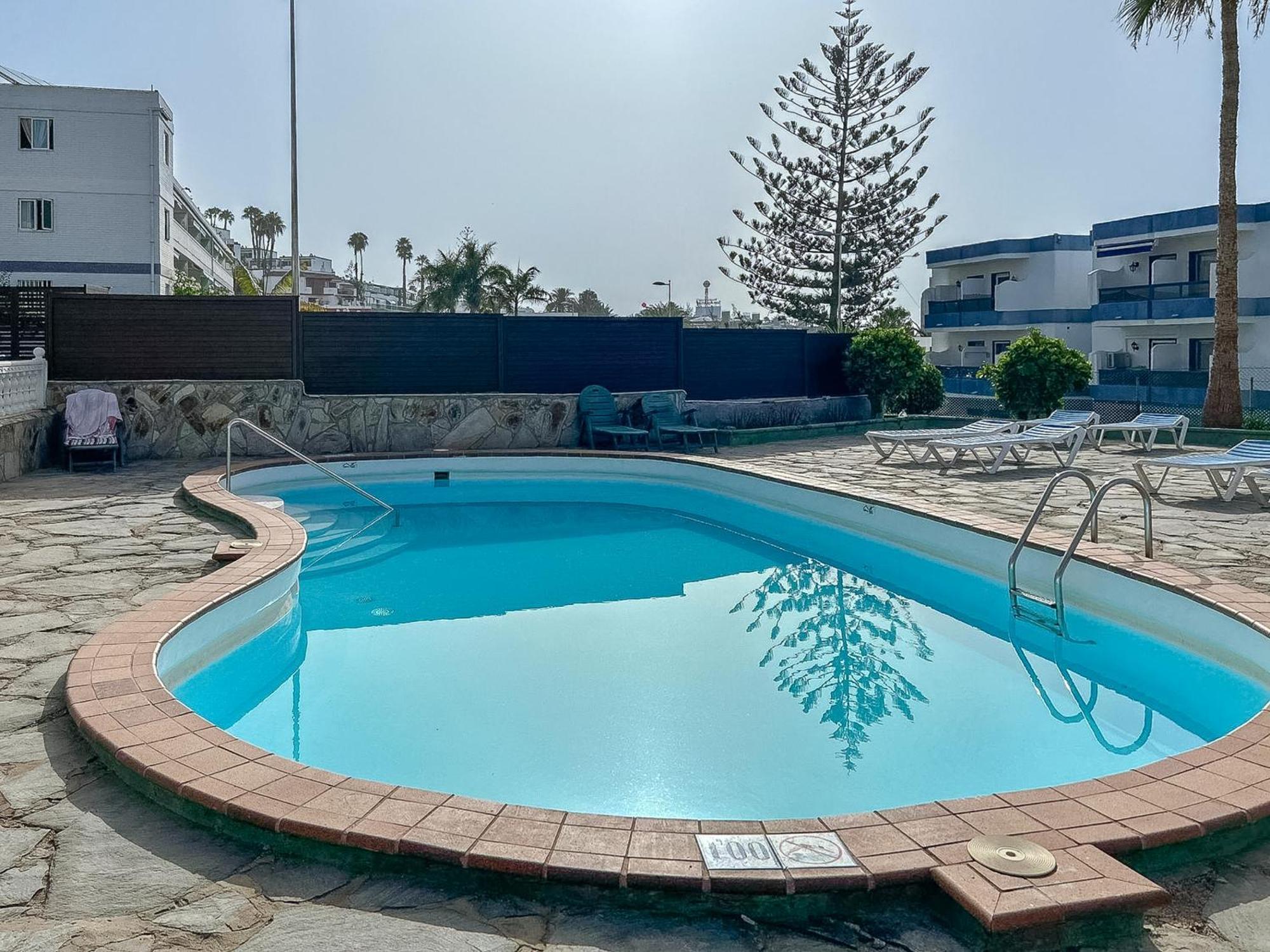 Lightbooking San Agustin Montenegro Apartment Luaran gambar